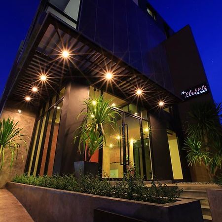The Plubpla Serviced Apartment Bangkok Esterno foto